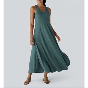 HALARA Sleeveless Scoop-Neck Maxi Dress
